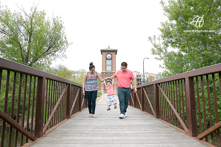 Algonquin-tower-captured-in-a family-photo-session
