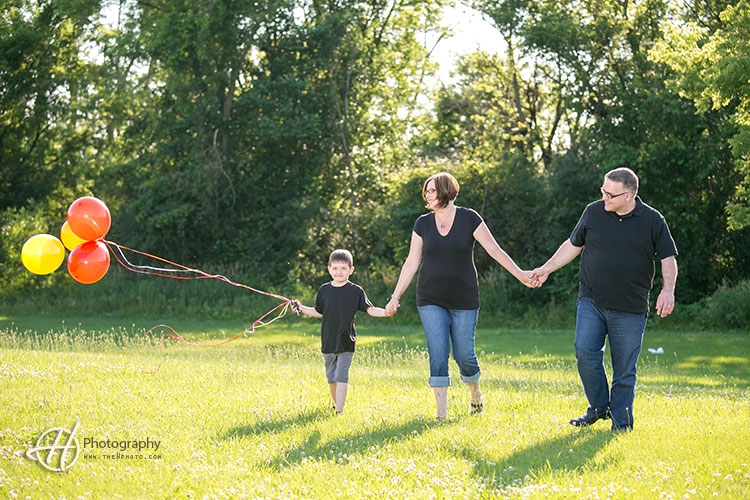 Hoffman Estates Park is an amazing background for photo session 