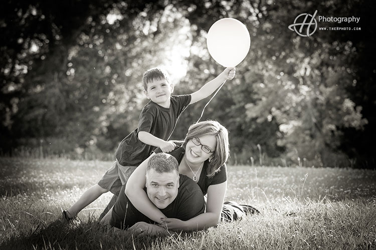 family photographer with stress free photography