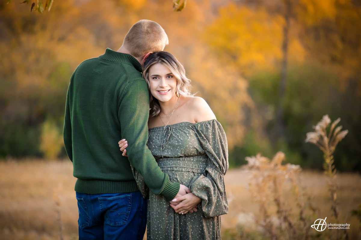 Fall Maternity Photo Shoot in Algonquin 