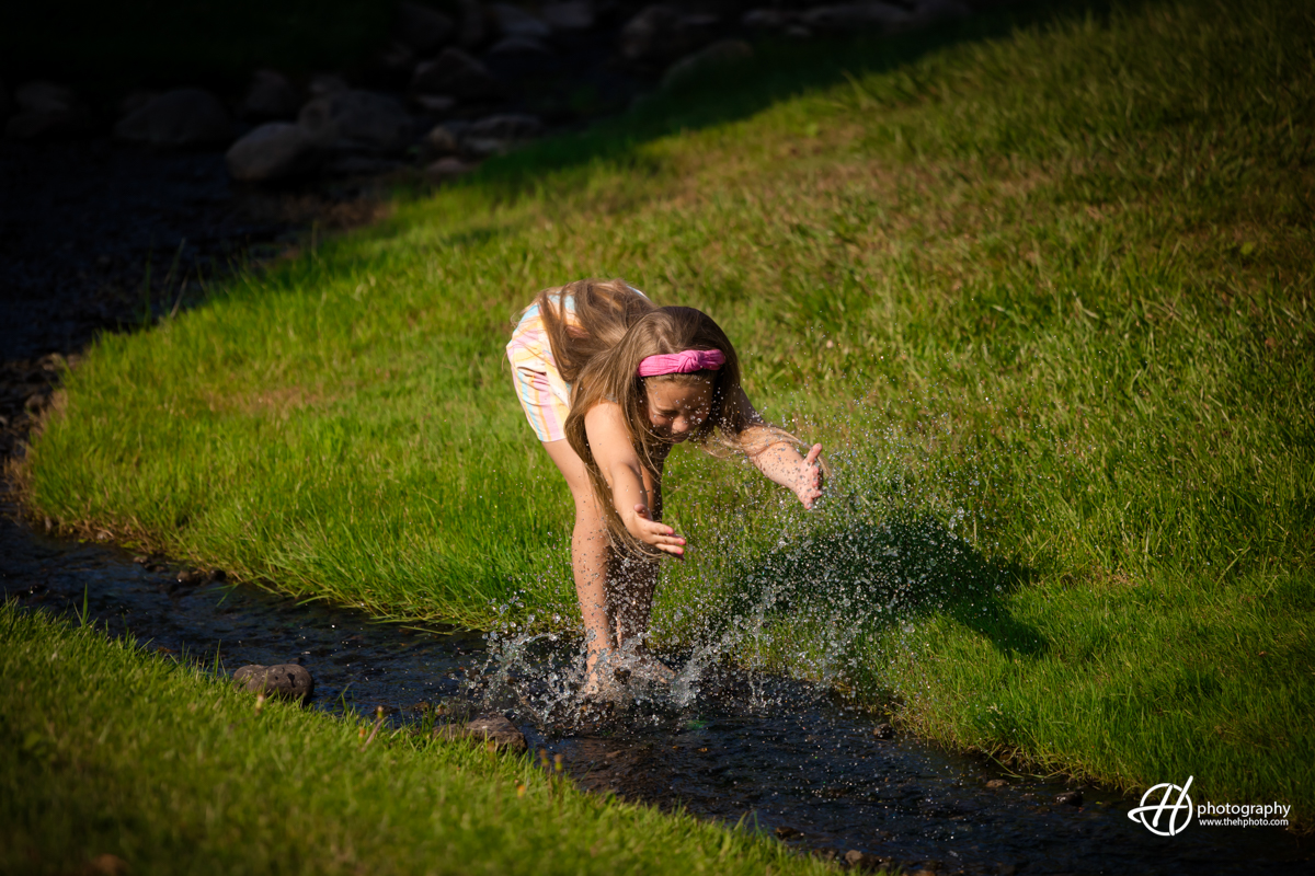 Saddie playing the creek 