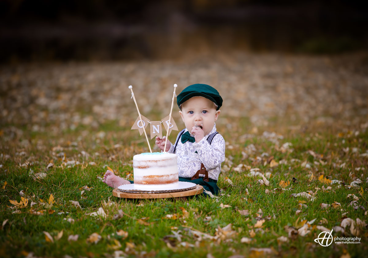 Brooks - smash the cake in Algonquin 