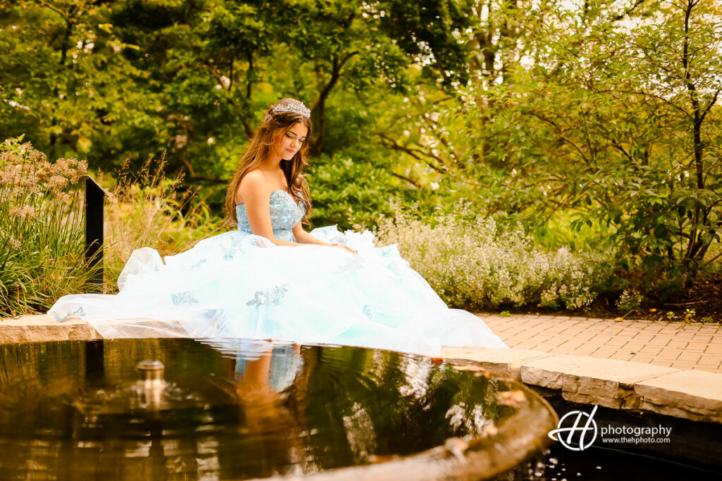 diversity of places for quinceanera photoshoot